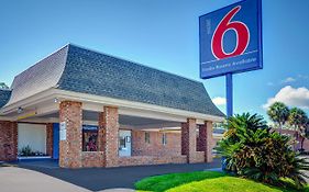 Motel 6 Tallahassee Downtown